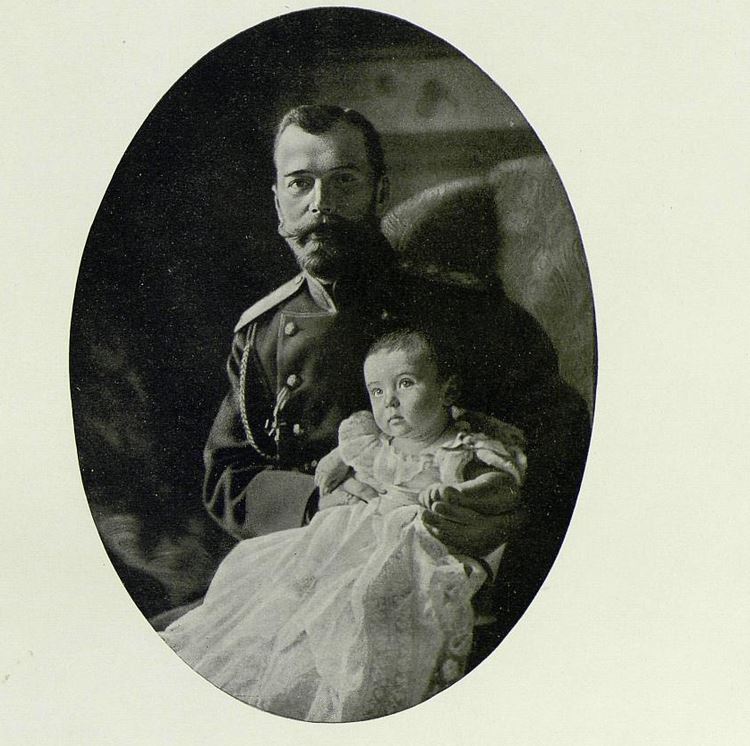 Император Николай II с цецаревичем